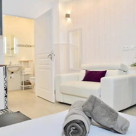 Apartment Services Paris