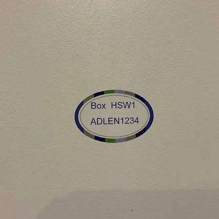 דירה Services